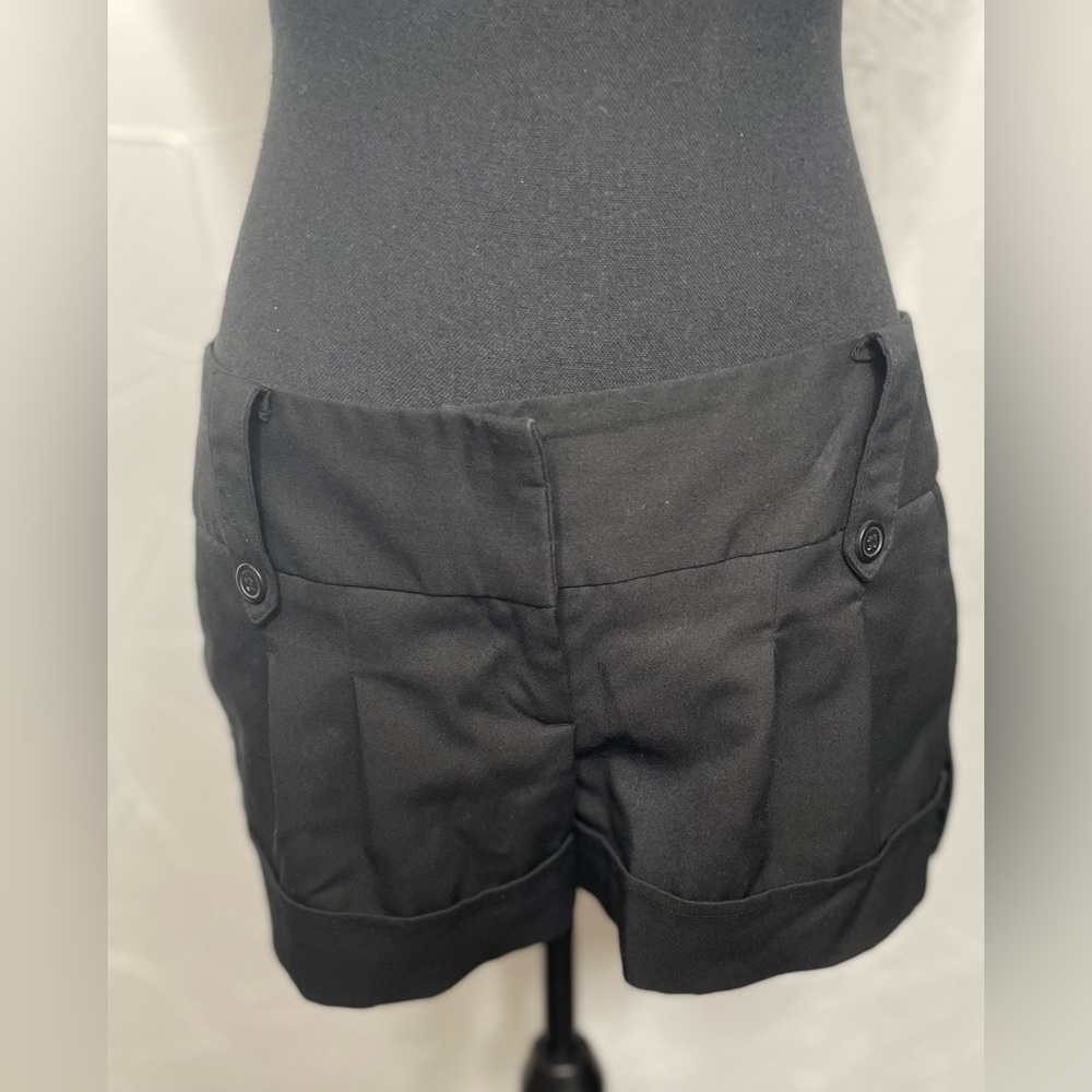 Y2K Black dress shorts. Very low rise. Cropped length.